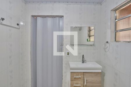 Casa à venda com 150m², 4 quartos e 2 vagasBanheiro 1