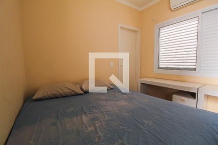 Casa à venda com 270m², 5 quartos e 3 vagas Casa à venda com 270m², 5 quartos e 3 vagasQuarto 3 - Suíte