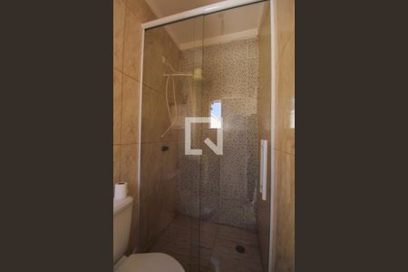 Casa à venda com 270m², 5 quartos e 3 vagas Casa à venda com 270m², 5 quartos e 3 vagasBanheiro Suíte Externa