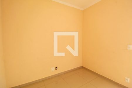 Casa à venda com 270m², 5 quartos e 3 vagas Casa à venda com 270m², 5 quartos e 3 vagasQuarto 2