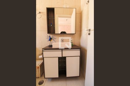 Casa à venda com 270m², 5 quartos e 3 vagas Casa à venda com 270m², 5 quartos e 3 vagasBanheiro da Suíte 4