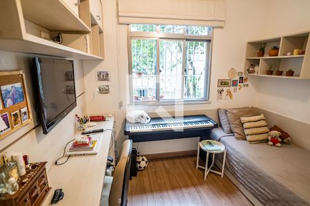 Apartamento à venda com 110m², 3 quartos e 1 vagaQuarto 2