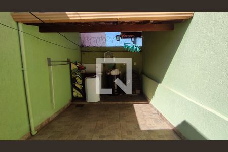 Casa à venda com 170m², 3 quartos e 4 vagasÁrea serviço externa