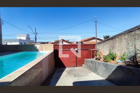 Casa à venda com 170m², 3 quartos e 4 vagasGaragem