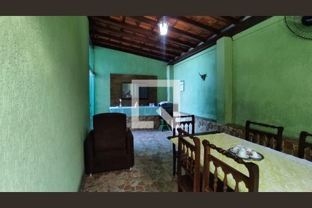 Casa à venda com 170m², 3 quartos e 4 vagasCozinha externa