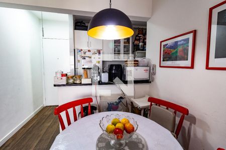 Apartamento para alugar com 58m², 2 quartos e 2 vagasCozinha