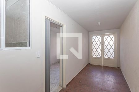 Corredor de casa para alugar com 2 quartos, 72m² em Vila Brasilina, São Paulo