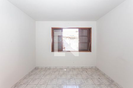 Quarto 1 de casa para alugar com 2 quartos, 72m² em Vila Brasilina, São Paulo