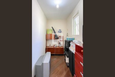 Casa à venda com 375m², 5 quartos e 5 vagas Casa à venda com 375m², 5 quartos e 5 vagasCloset - Suíte 1