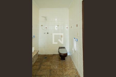 Casa à venda com 375m², 5 quartos e 5 vagas Casa à venda com 375m², 5 quartos e 5 vagasBanheiro - Suíte 2