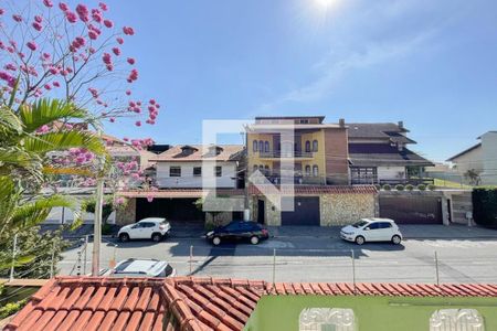 Casa à venda com 375m², 5 quartos e 5 vagas Casa à venda com 375m², 5 quartos e 5 vagasVista da Sacada - Suíte 2