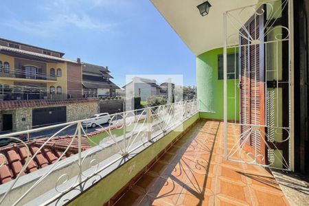 Casa à venda com 375m², 5 quartos e 5 vagas Casa à venda com 375m², 5 quartos e 5 vagasSacada - Suíte 2