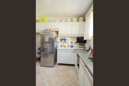 Casa à venda com 375m², 5 quartos e 5 vagas Casa à venda com 375m², 5 quartos e 5 vagasCozinha