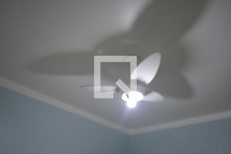 Casa à venda com 250m², 5 quartos e 2 vagasQuarto Suíte 1 - Detalhe