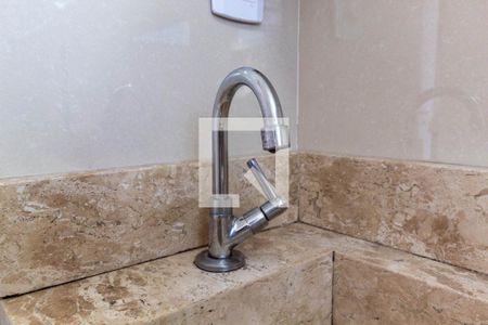 Apartamento à venda com 105m², 2 quartos e 1 vaga Apartamento à venda com 105m², 2 quartos e 1 vagaBanheiro - torneira