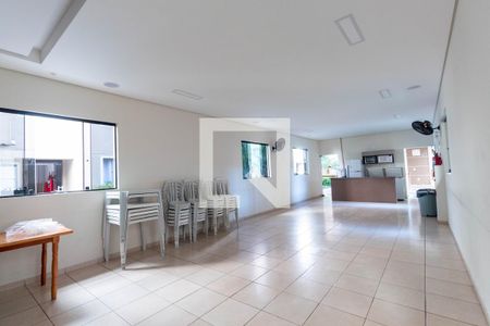 Apartamento à venda com 105m², 2 quartos e 1 vaga Apartamento à venda com 105m², 2 quartos e 1 vagaÁrea comum - Salão de festas