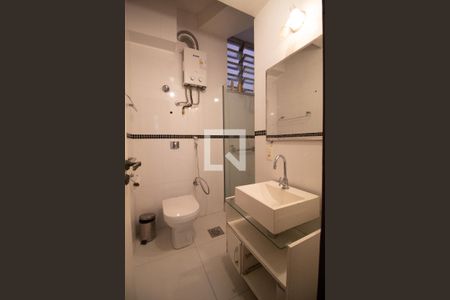 Apartamento para alugar com 110m², 3 quartos e sem vagaBanheiro da Suíte