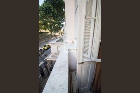 Apartamento para alugar com 110m², 3 quartos e sem vagaQuarto 2 - Varanda