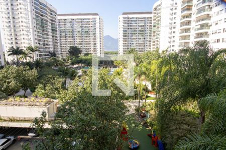 Apartamento à venda com 112m², 4 quartos e 2 vagasVaranda