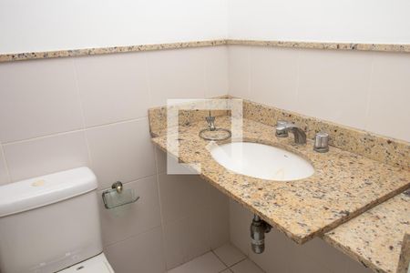 Apartamento à venda com 112m², 4 quartos e 2 vagasBanheiro quarto 3