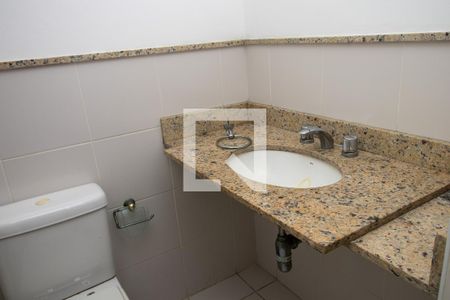 Apartamento à venda com 112m², 4 quartos e 2 vagasBanheiro quarto 3