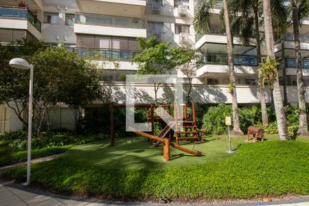 Apartamento à venda com 112m², 4 quartos e 2 vagasPlayground