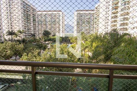 Apartamento à venda com 112m², 4 quartos e 2 vagasVaranda