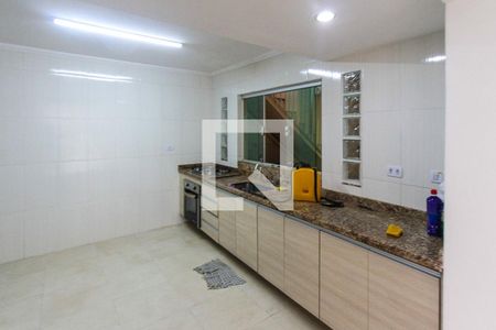 Casa à venda com 240m², 3 quartos e 2 vagasCozinha