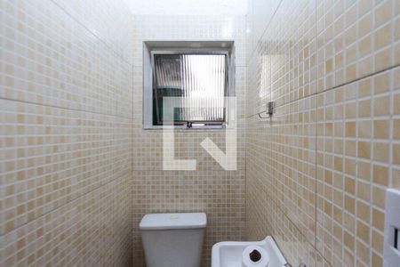 Lavabo de casa à venda com 3 quartos, 240m² em Vila Fernandes, São Paulo