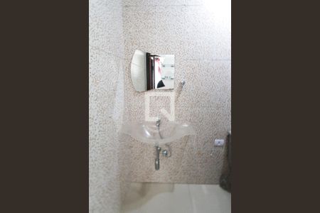 Casa à venda com 240m², 3 quartos e 2 vagasBanheiro Suite 03