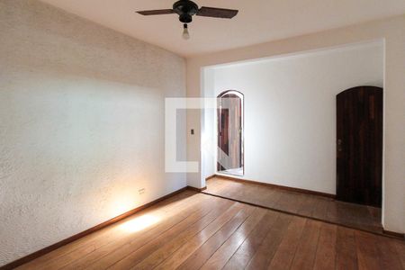 Casa à venda com 240m², 3 quartos e 2 vagasSuite 02