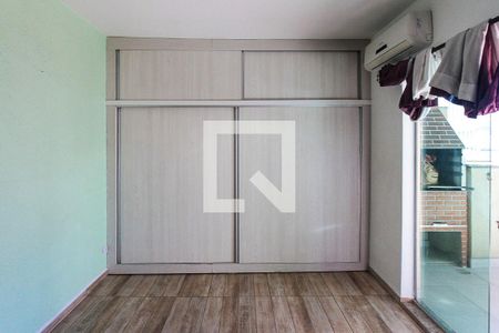 Casa à venda com 240m², 3 quartos e 2 vagasSuite 03
