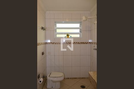 Casa à venda com 177m², 3 quartos e 2 vagasBanheiro Social