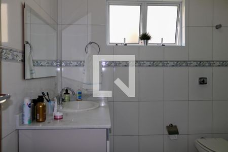 Casa à venda com 177m², 3 quartos e 2 vagasBanheiro dos Quartos