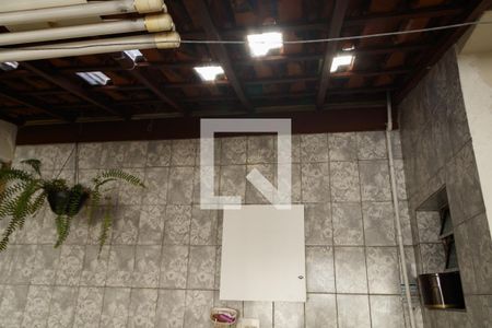 Casa à venda com 210m², 2 quartos e 4 vagasÁrea de Serviço