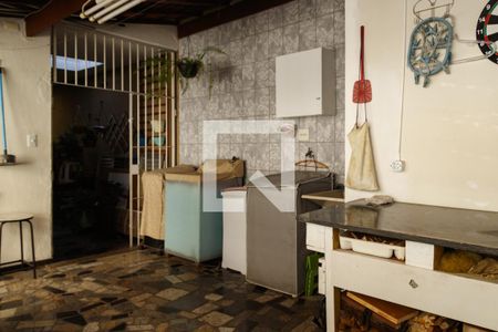 Casa à venda com 210m², 2 quartos e 4 vagasÁrea de Serviço