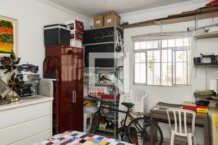 Casa à venda com 210m², 2 quartos e 4 vagasQuarto 2