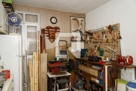 Casa à venda com 210m², 2 quartos e 4 vagasOficina