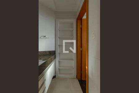 Apartamento à venda com 128m², 4 quartos e 2 vagasBanheiro Suíte 1