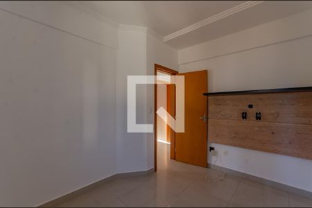Apartamento à venda com 128m², 4 quartos e 2 vagasQuarto 2