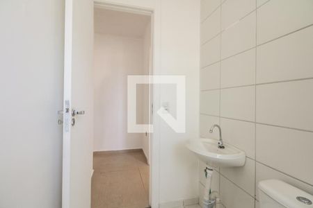 Apartamento para alugar com 47m², 2 quartos e sem vaga Apartamento para alugar com 47m², 2 quartos e sem vagaBanheiro