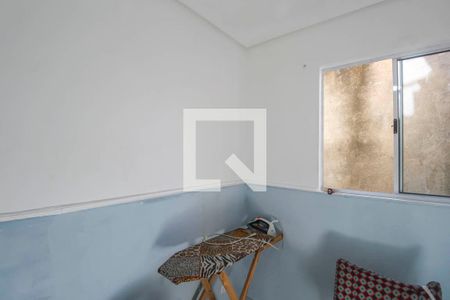 Casa de condomínio à venda com 75m², 2 quartos e 1 vaga Casa de condomínio à venda com 75m², 2 quartos e 1 vagaQuarto de Serviço