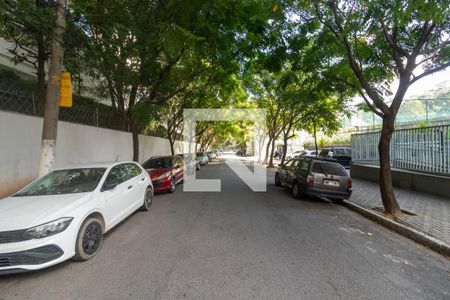 Apartamento para alugar com 55m², 2 quartos e 1 vaga Apartamento para alugar com 55m², 2 quartos e 1 vagaVista da Rua