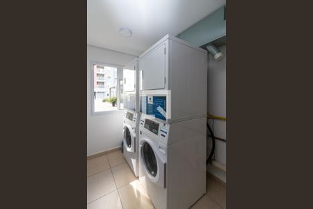 Apartamento para alugar com 55m², 2 quartos e 1 vaga Apartamento para alugar com 55m², 2 quartos e 1 vagaLavanderia