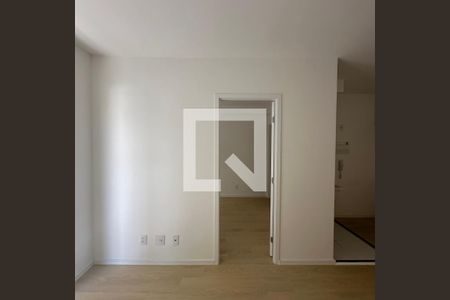 Sala de kitnet/studio para alugar com 1 quarto, 31m² em Vila Sônia, São Paulo