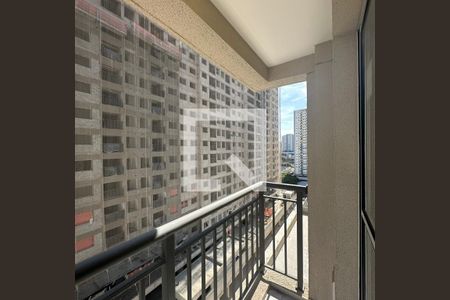 Varanda de kitnet/studio para alugar com 1 quarto, 31m² em Vila Sônia, São Paulo