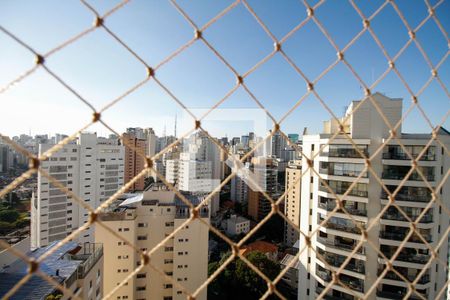 Apartamento à venda com 596m², 4 quartos e 6 vagasVista da Suíte 4