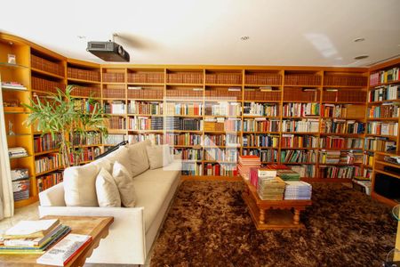 Apartamento à venda com 596m², 4 quartos e 6 vagasCobertura - Salão de Festas