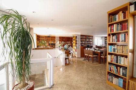 Apartamento à venda com 596m², 4 quartos e 6 vagasCobertura - Salão de Festas