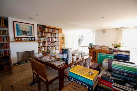 Apartamento à venda com 596m², 4 quartos e 6 vagasCobertura - Salão de Festas